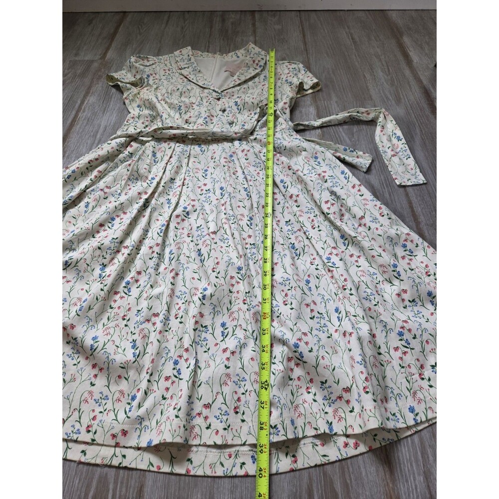 NWOT Gal Meets Glam Anne Spring Sprig Floral Wrap Style Dress Womens 10 Belted - Picture 9 of 12